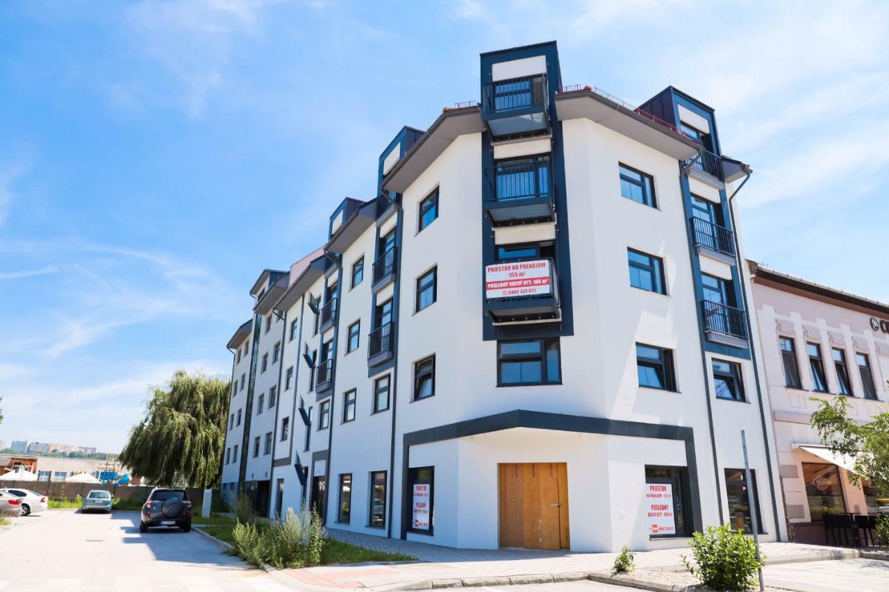 Ah Corner House Apartment Kosice Exterior photo